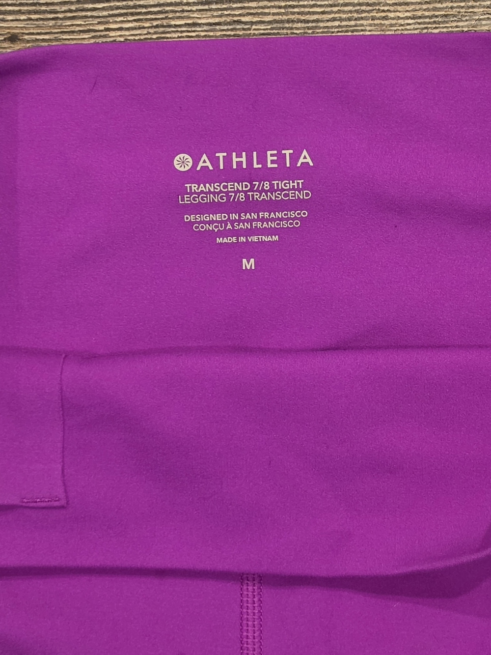 Athleta Transcend 7/8 Tight Legging in Vibrant Magenta